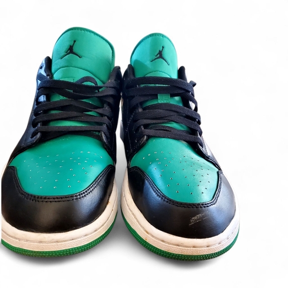 Nike Air Jordan Men's 1 Low Black Lucky Green Sneakers Shoes size 12 #553558-065 - Picture 6 of 12